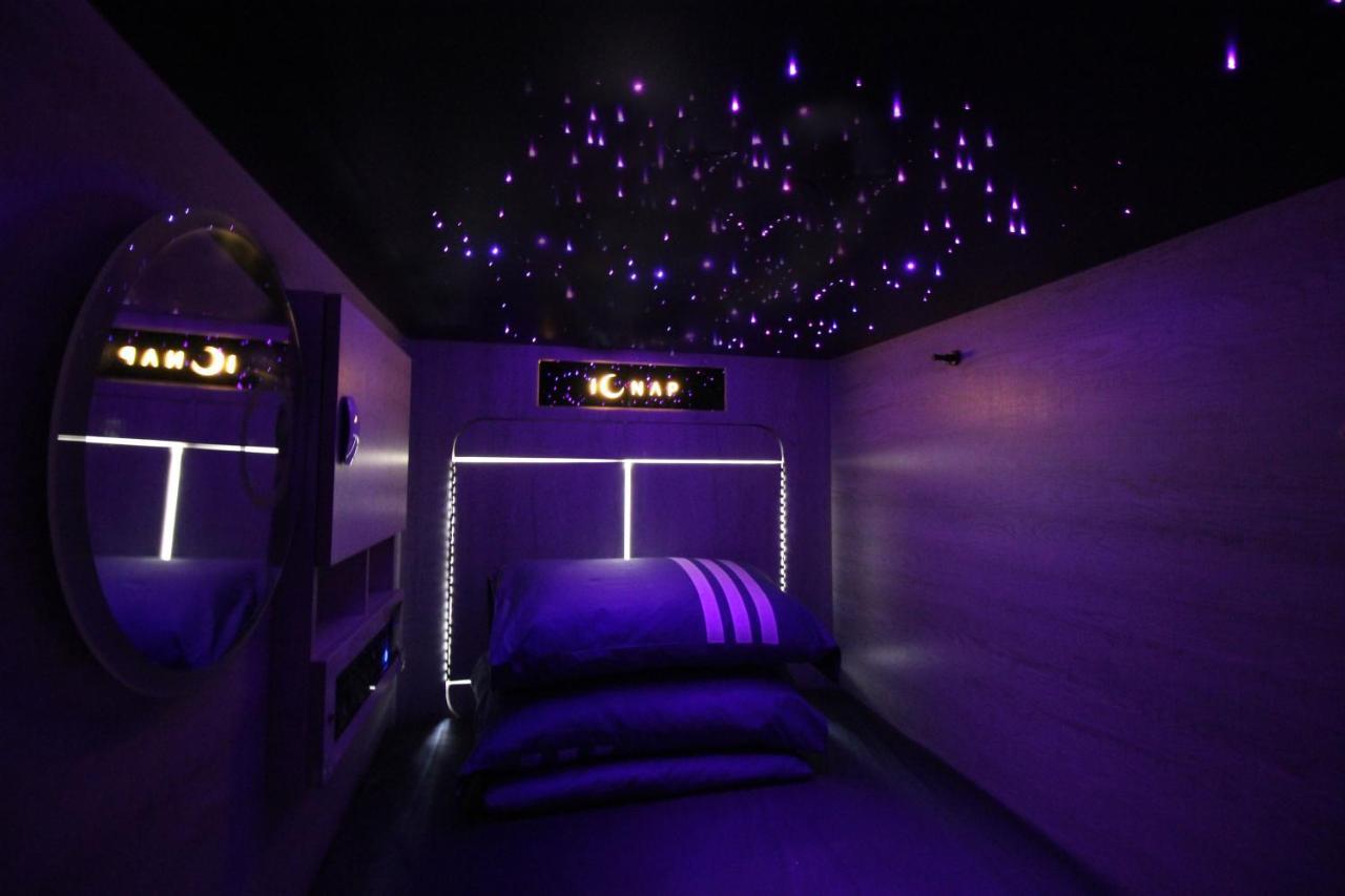 L'etoile de Mer Mong Kok - Capsule Hotel Kowloon  Eksteriør bilde